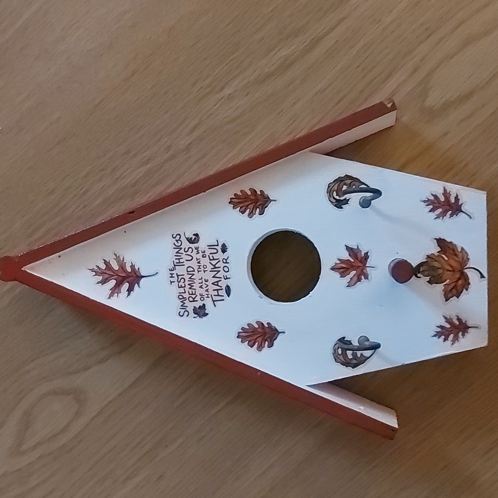 Key holder birdhouse design